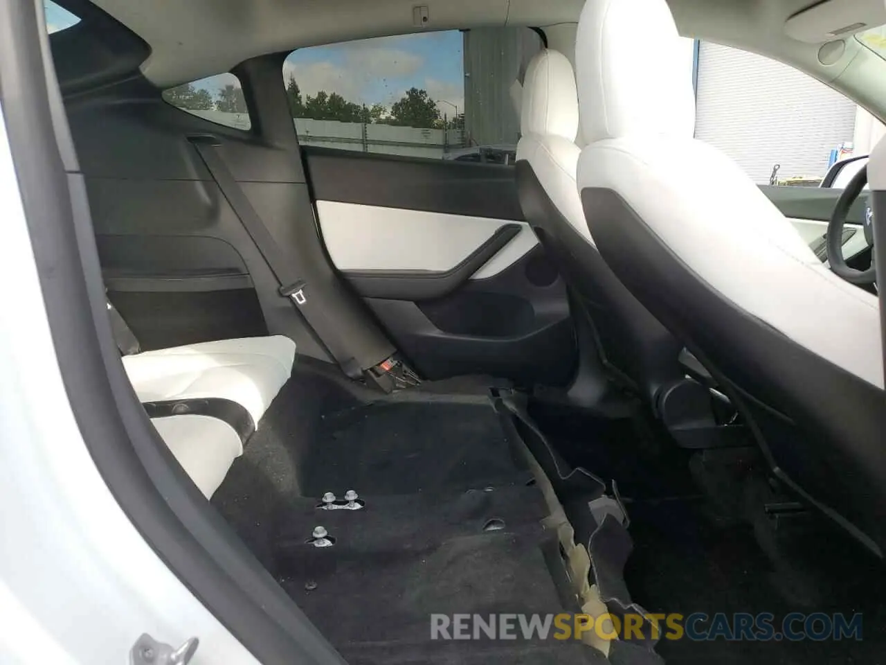 11 fotografías del automóvil dañado 7SAYGAEE5NF427064 TESLA MODEL Y 2022