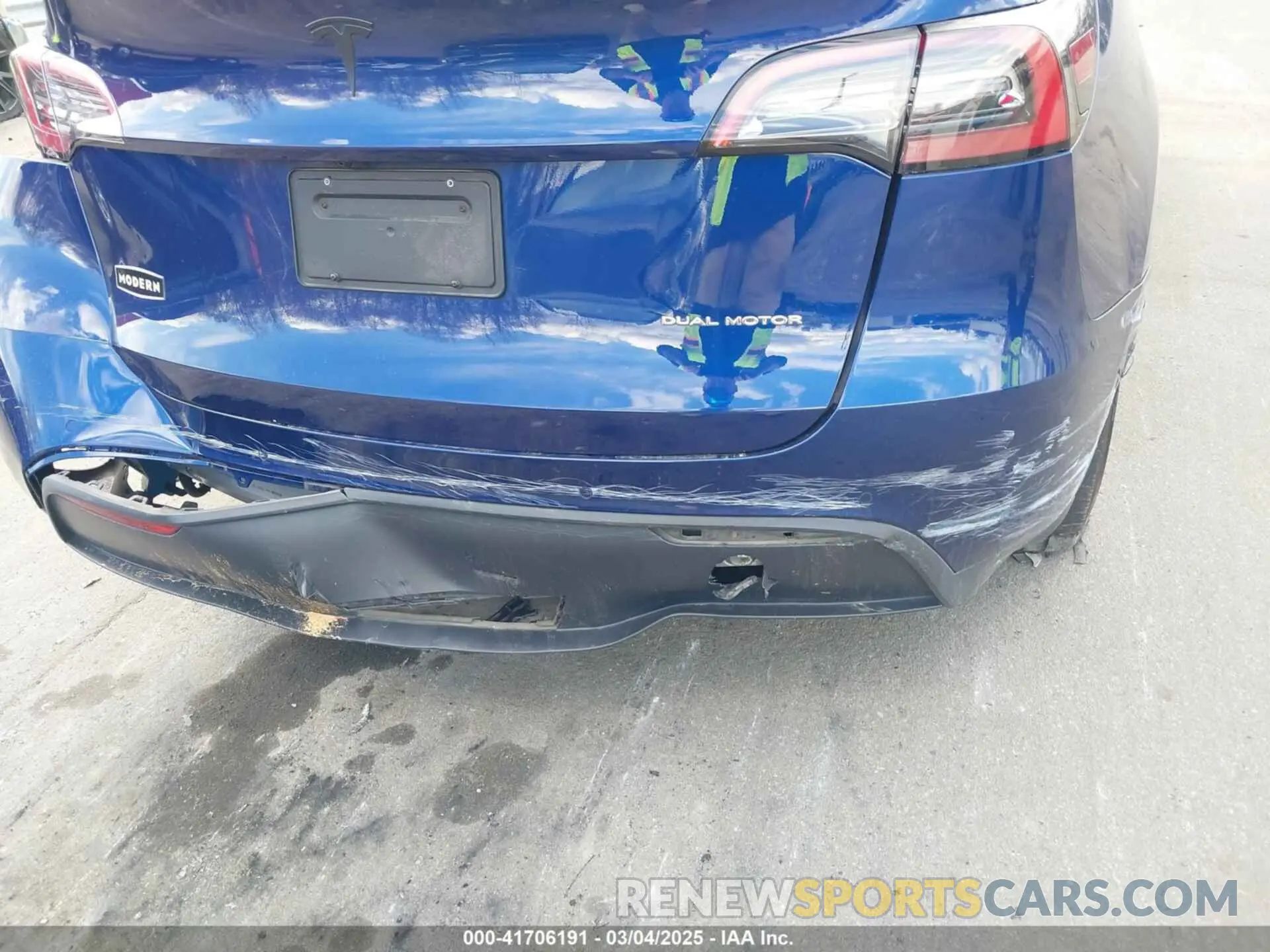 19 fotografías del automóvil dañado 7SAYGAEE5NF517234 TESLA MODEL Y 2022