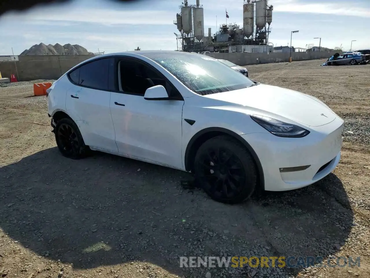 4 fotografías del automóvil dañado 7SAYGAEE6NF489864 TESLA MODEL Y 2022
