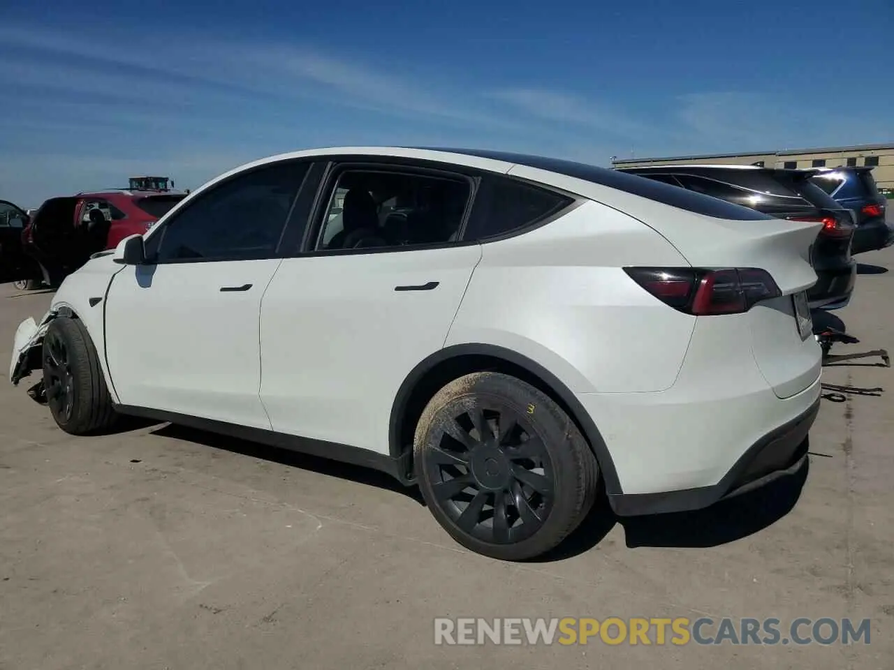2 fotografías del automóvil dañado 7SAYGAEE6NF506405 TESLA MODEL Y 2022