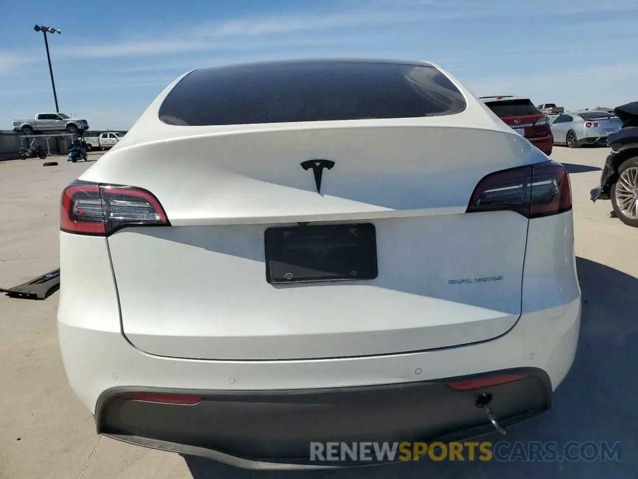 6 fotografías del automóvil dañado 7SAYGAEE6NF506405 TESLA MODEL Y 2022