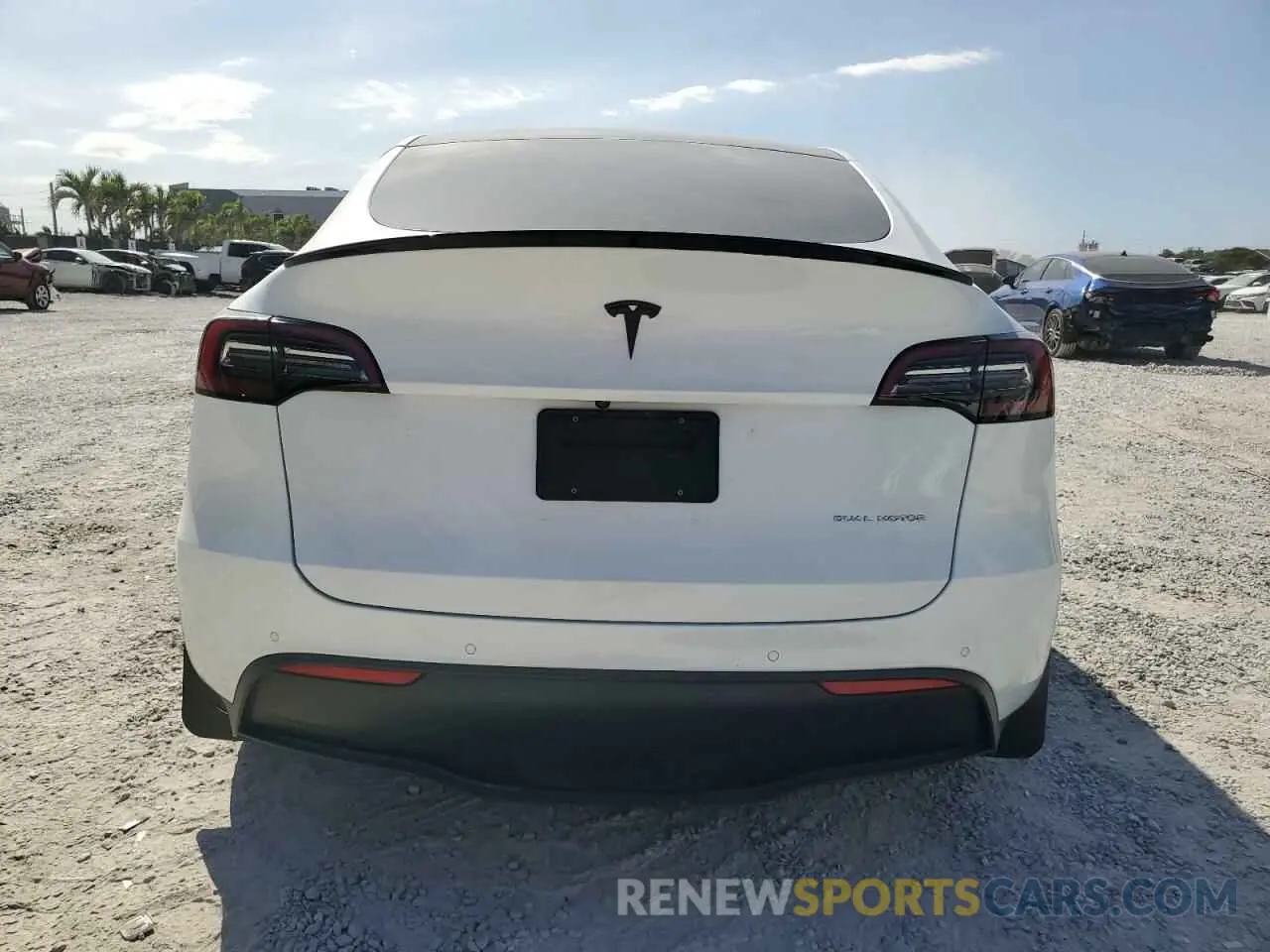 6 fotografías del automóvil dañado 7SAYGAEE7NF348088 TESLA MODEL Y 2022
