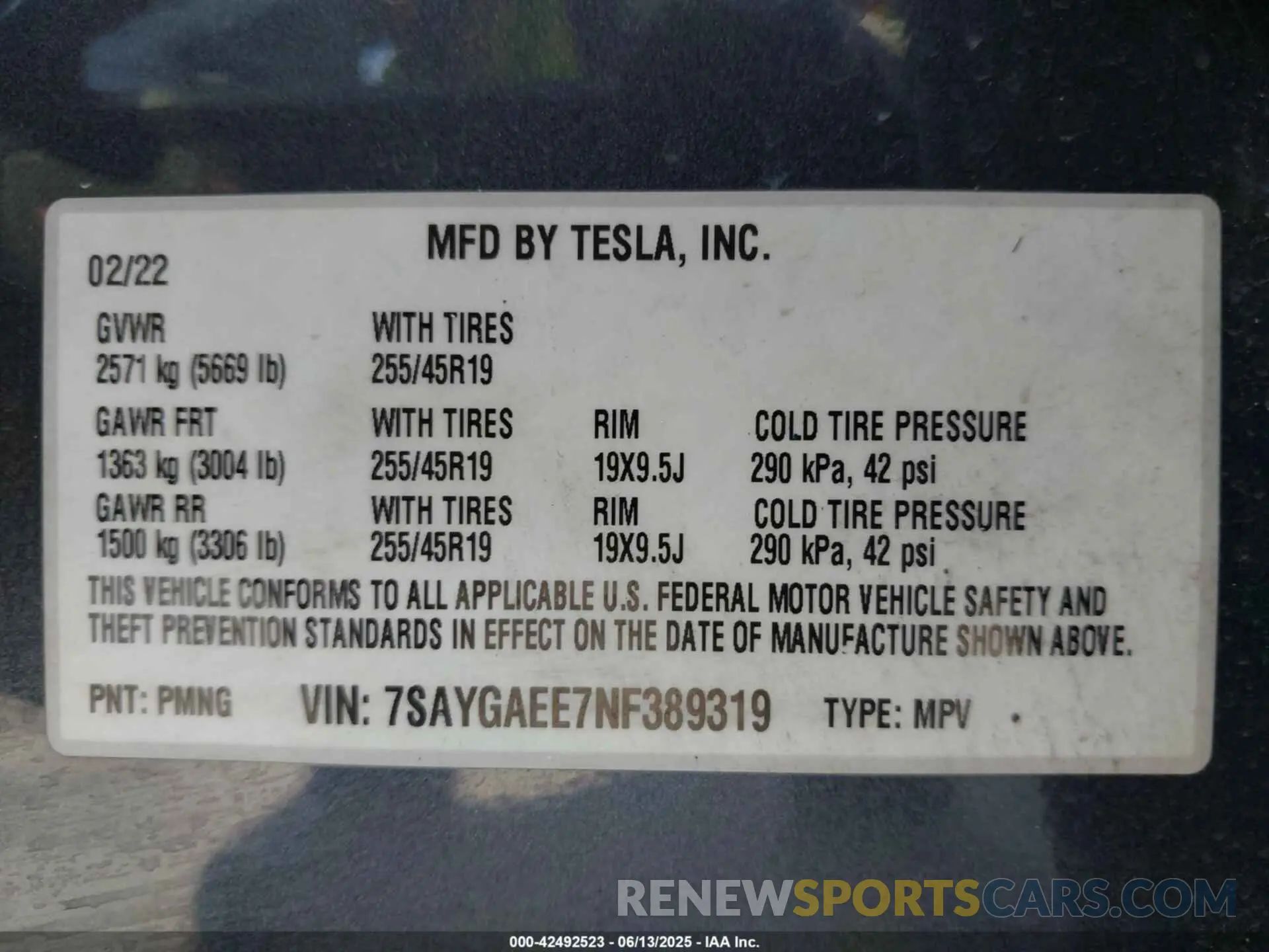 8 fotografías del automóvil dañado 7SAYGAEE7NF389319 TESLA MODEL Y 2022