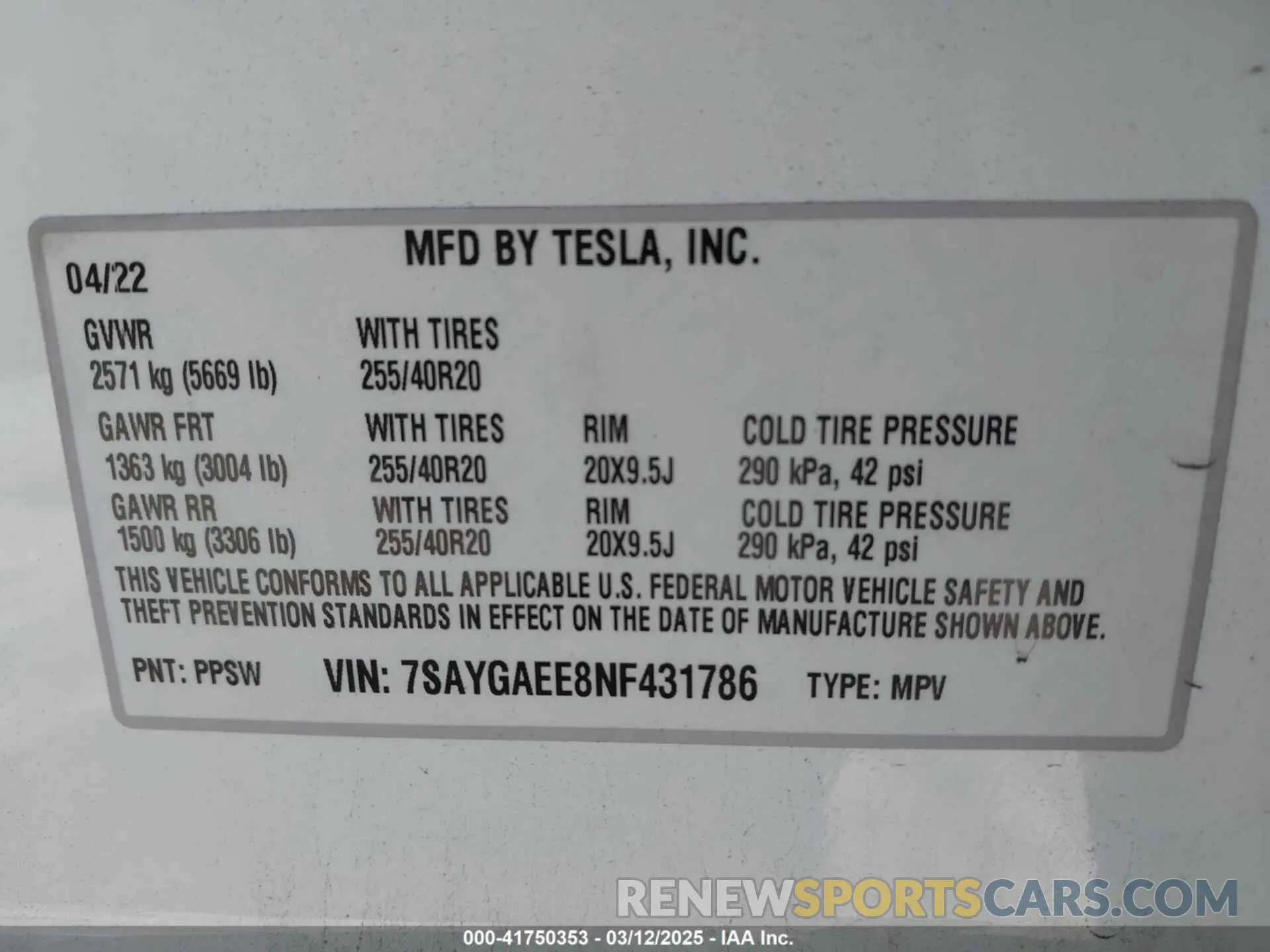 9 fotografías del automóvil dañado 7SAYGAEE8NF431786 TESLA MODEL Y 2022