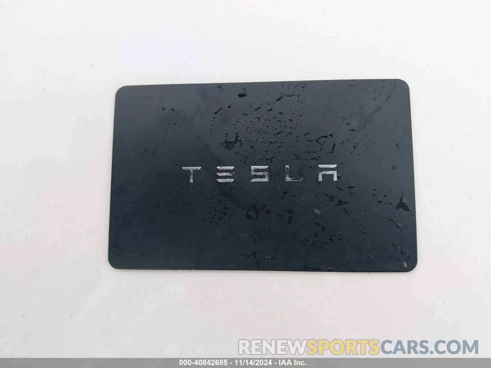 11 fotografías del automóvil dañado 7SAYGAEE8NF570624 TESLA MODEL Y 2022