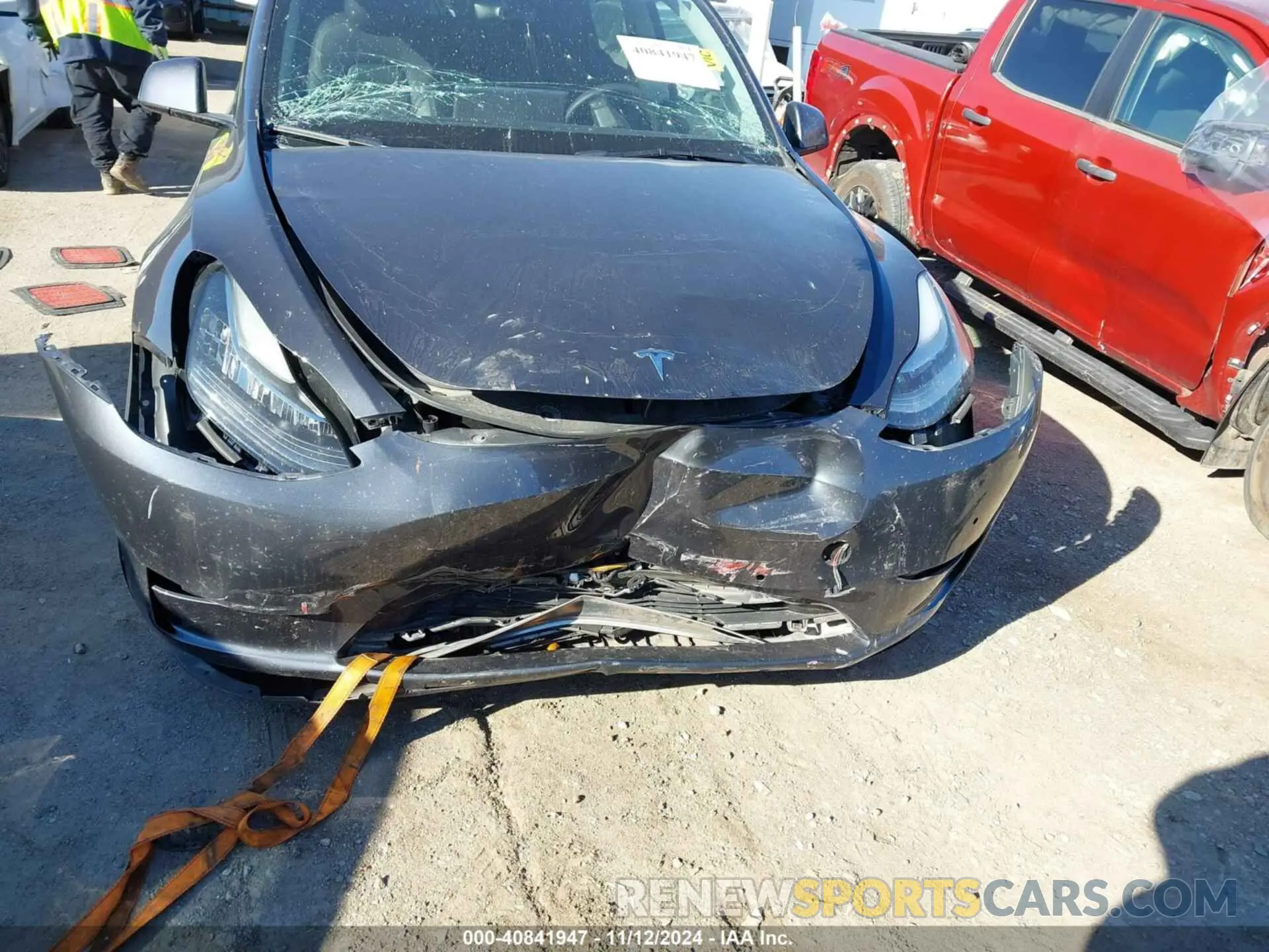 6 fotografías del automóvil dañado 7SAYGAEE9NF398040 TESLA MODEL Y 2022