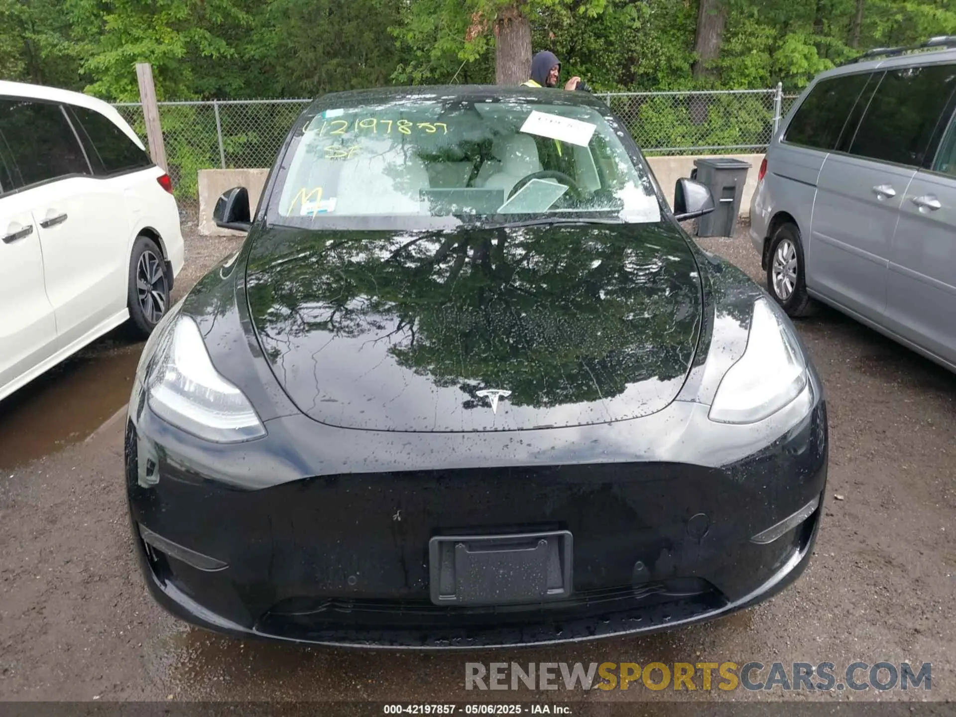 12 fotografías del automóvil dañado 7SAYGAEE9NF464960 TESLA MODEL Y 2022