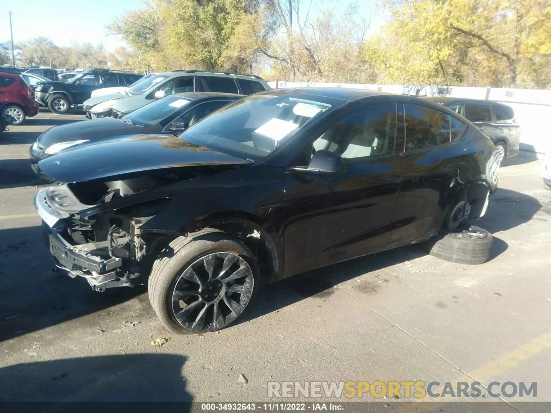 2 fotografías del automóvil dañado 7SAYGAEEXNF312864 TESLA MODEL Y 2022