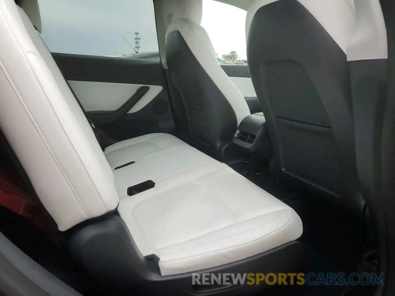 11 fotografías del automóvil dañado 7SAYGAEEXNF313657 TESLA MODEL Y 2022