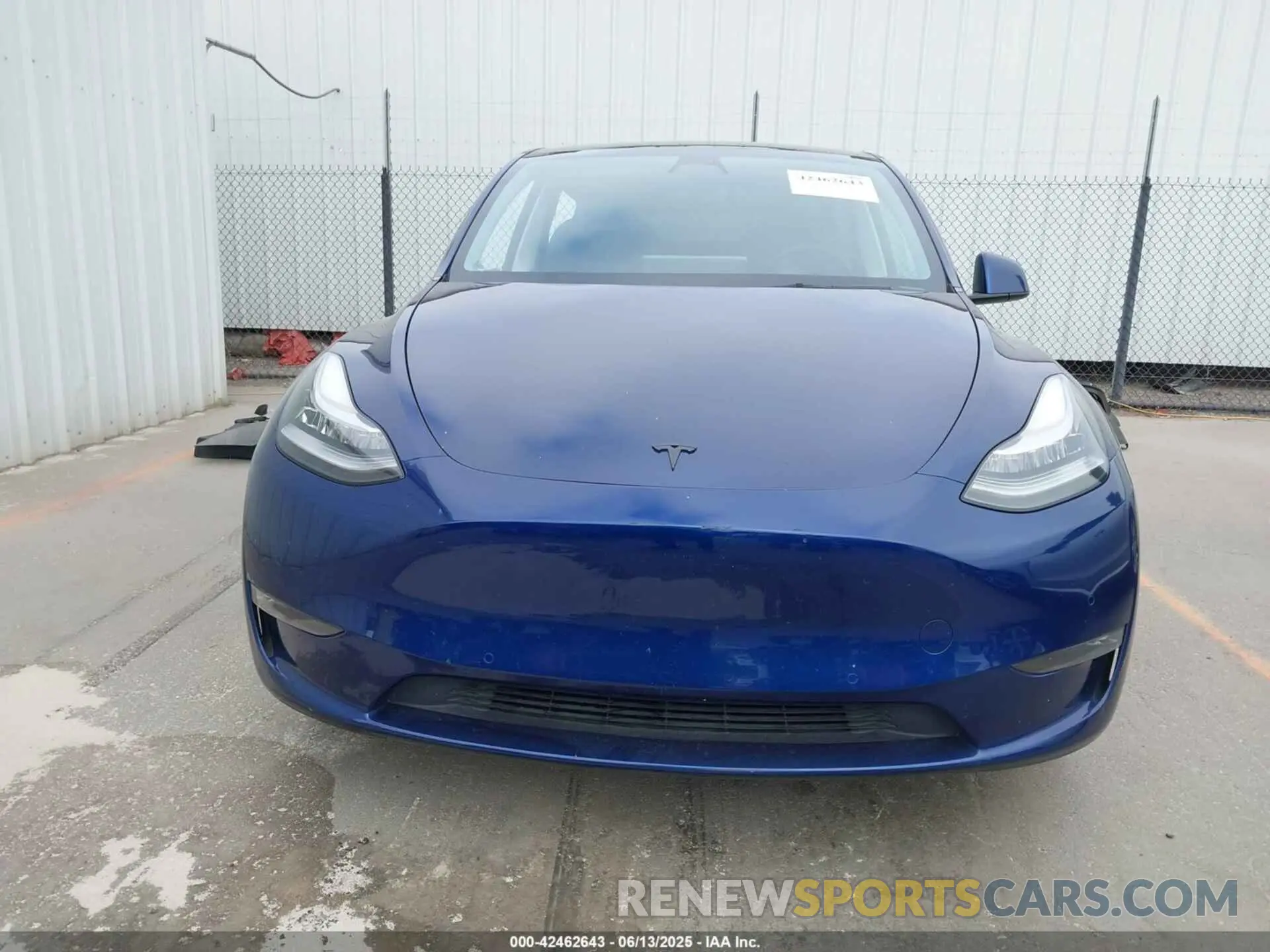 13 fotografías del automóvil dañado 7SAYGAEEXNF363300 TESLA MODEL Y 2022