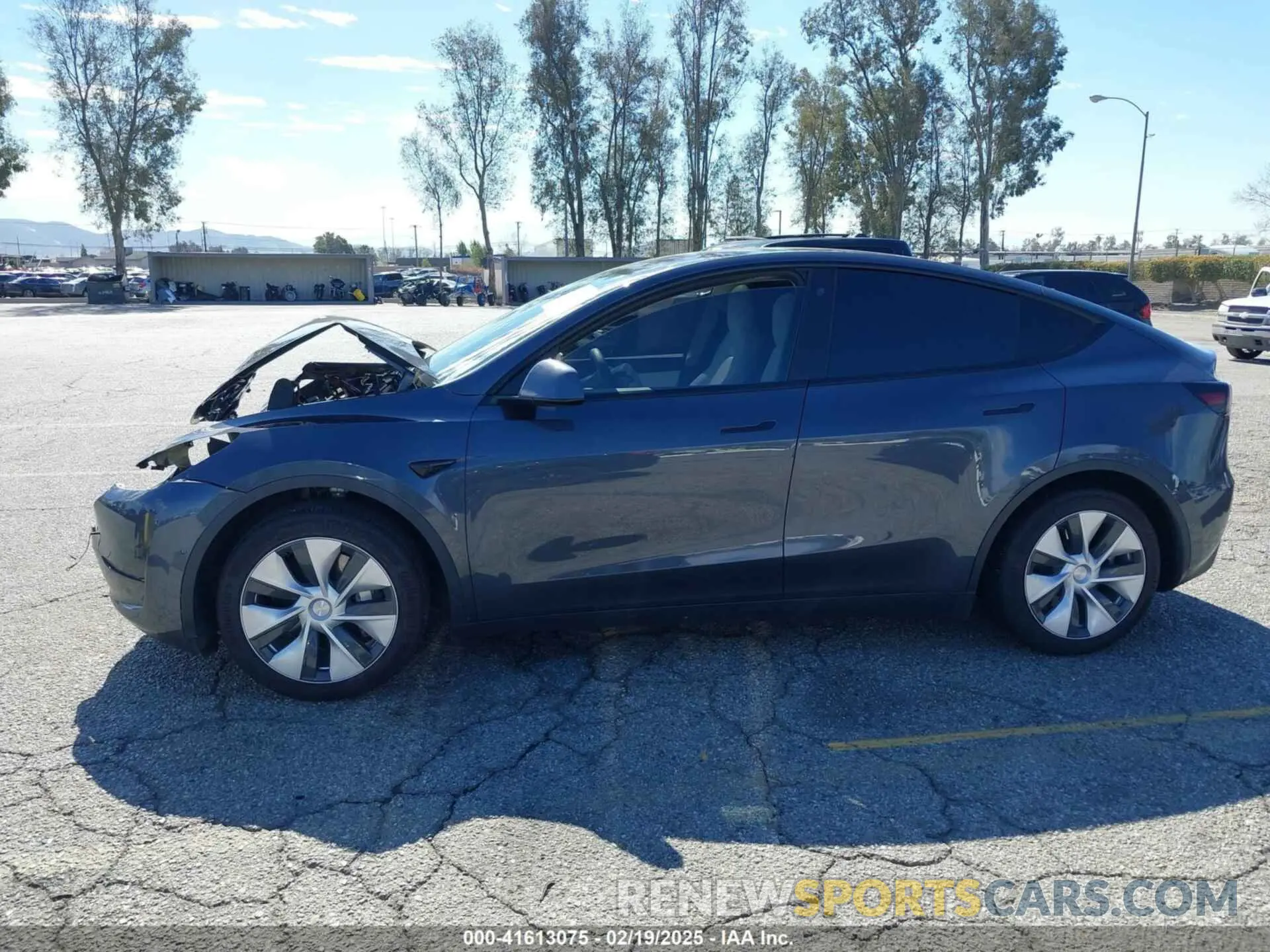 14 fotografías del automóvil dañado 7SAYGAEEXNF381389 TESLA MODEL Y 2022