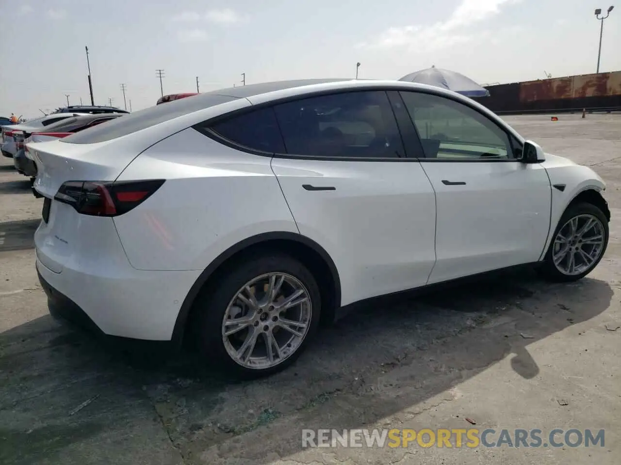 3 fotografías del automóvil dañado 7SAYGAEEXNF489673 TESLA MODEL Y 2022