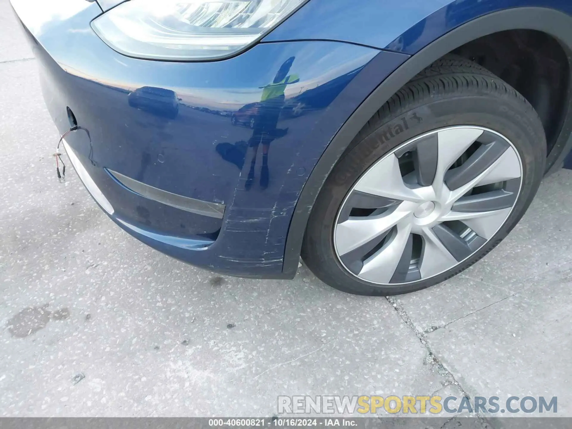 6 fotografías del automóvil dañado 7SAYGDEE0NA004990 TESLA MODEL Y 2022