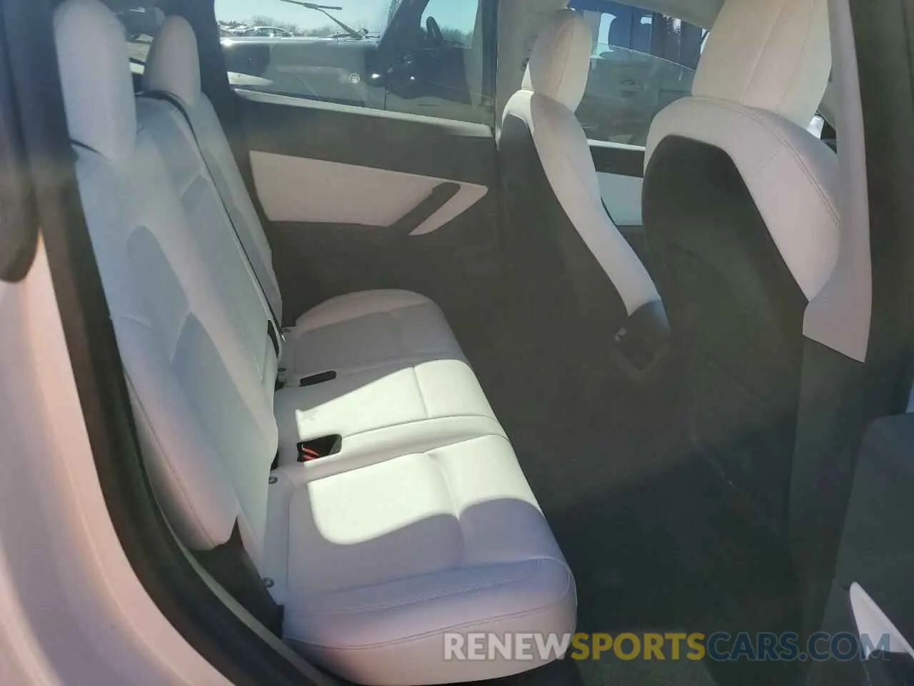 11 fotografías del automóvil dañado 7SAYGDEE0NF339363 TESLA MODEL Y 2022