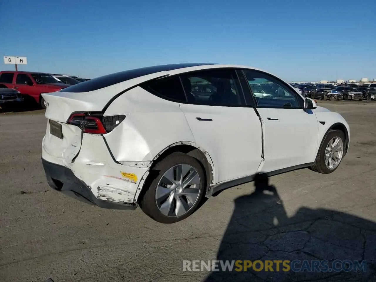 3 fotografías del automóvil dañado 7SAYGDEE0NF360312 TESLA MODEL Y 2022