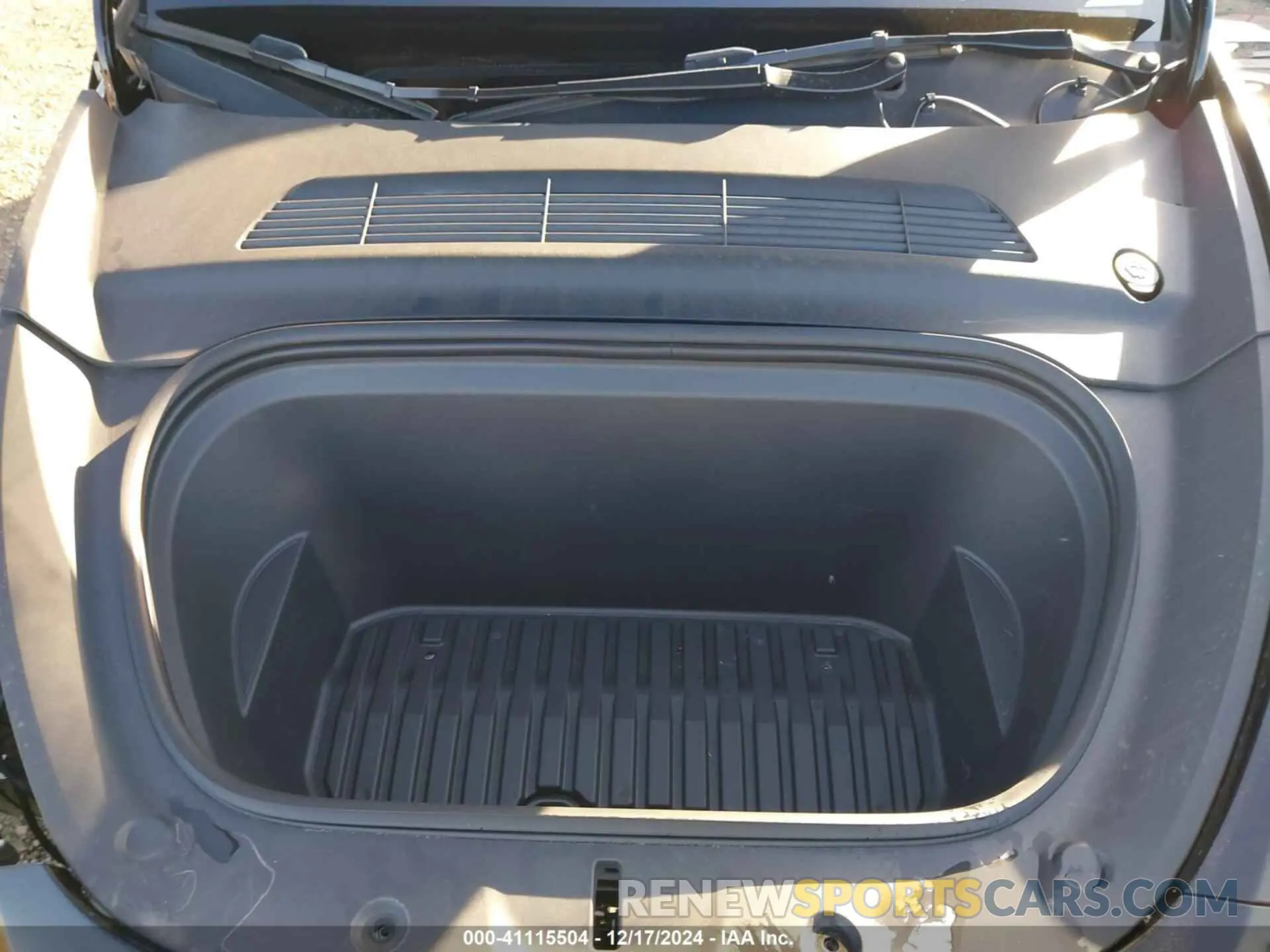 10 fotografías del automóvil dañado 7SAYGDEE0NF365168 TESLA MODEL Y 2022