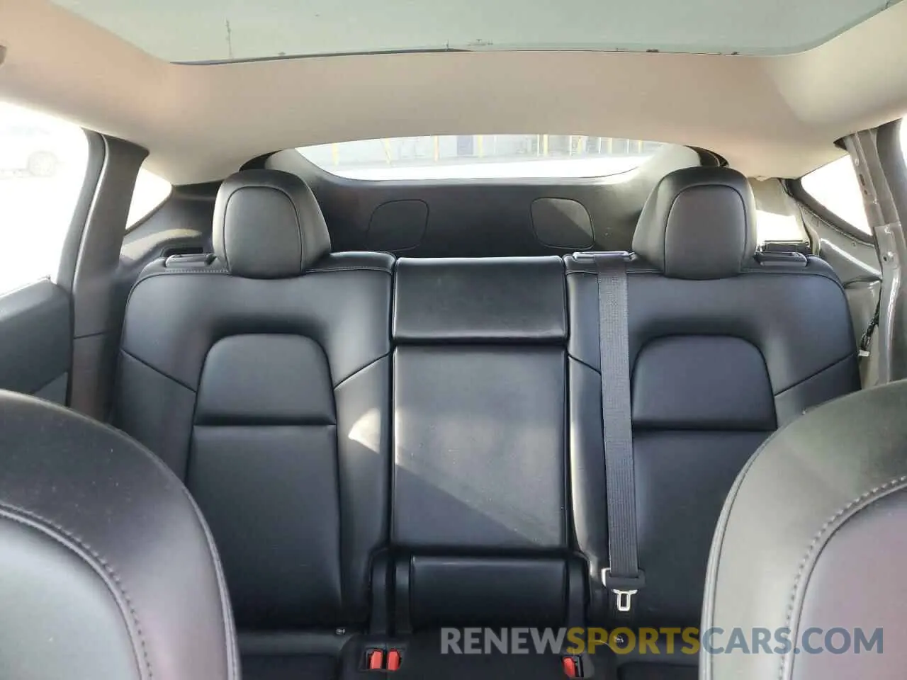 10 fotografías del automóvil dañado 7SAYGDEE0NF365509 TESLA MODEL Y 2022