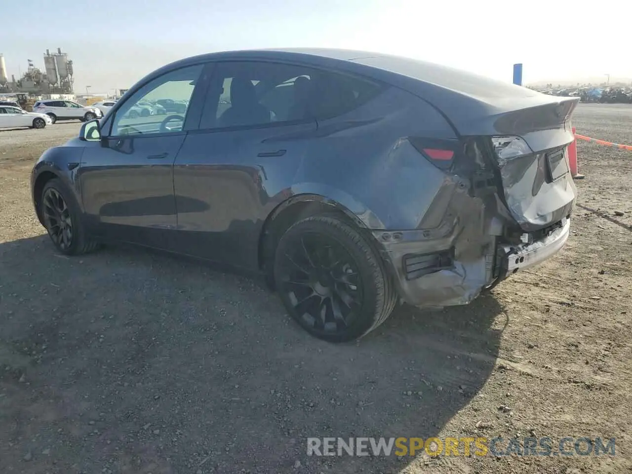 2 fotografías del automóvil dañado 7SAYGDEE0NF365509 TESLA MODEL Y 2022