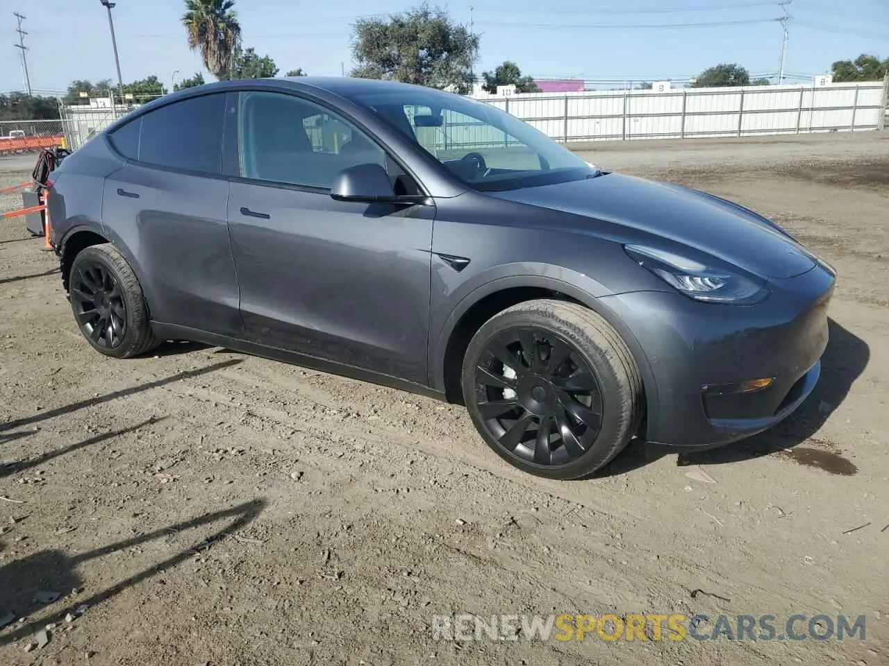 4 fotografías del automóvil dañado 7SAYGDEE0NF365509 TESLA MODEL Y 2022