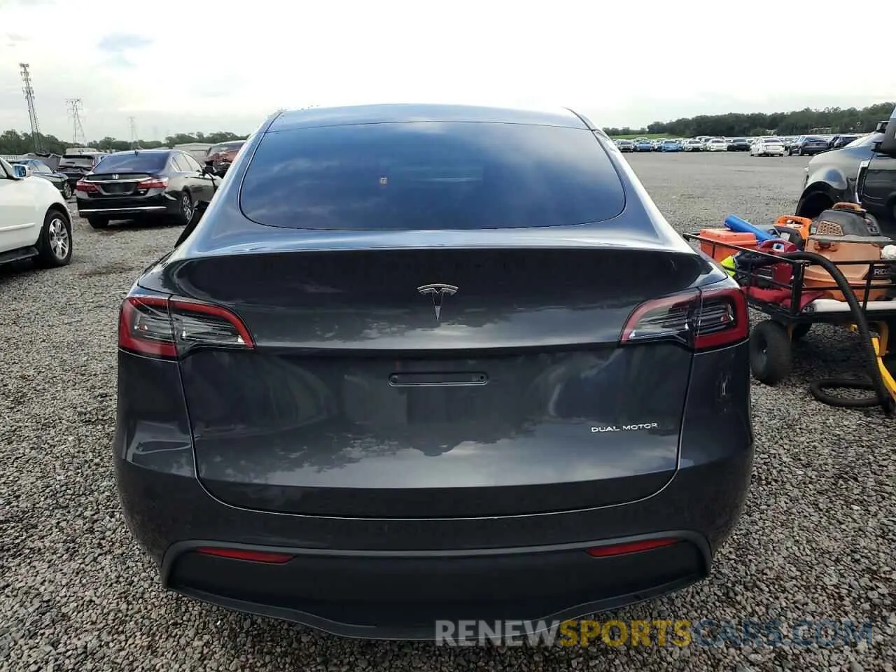 6 fotografías del automóvil dañado 7SAYGDEE0NF413252 TESLA MODEL Y 2022
