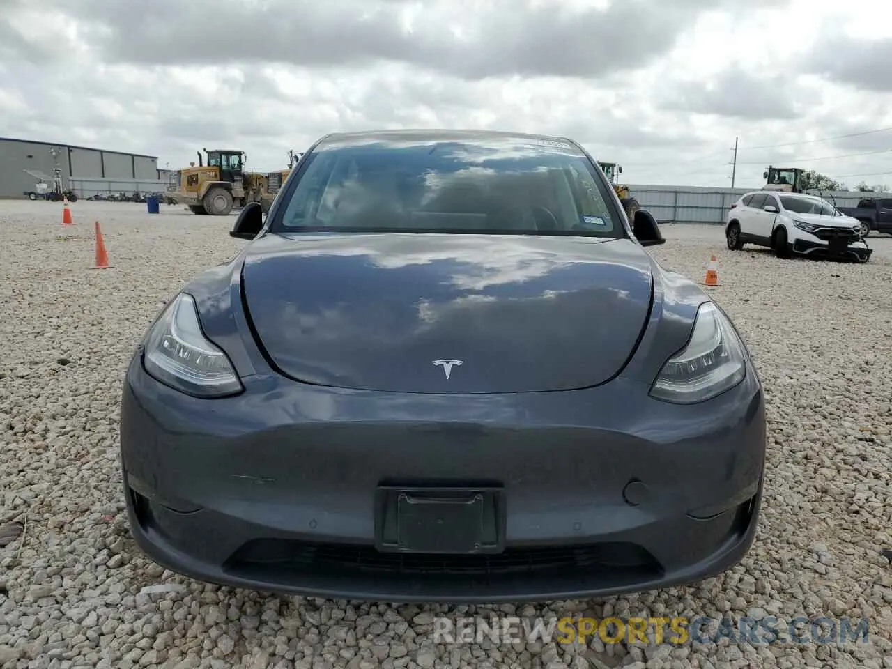 5 fotografías del automóvil dañado 7SAYGDEE0NF428446 TESLA MODEL Y 2022