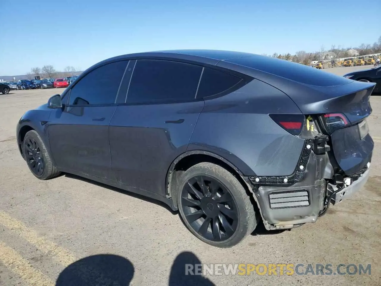 2 fotografías del automóvil dañado 7SAYGDEE0NF434859 TESLA MODEL Y 2022