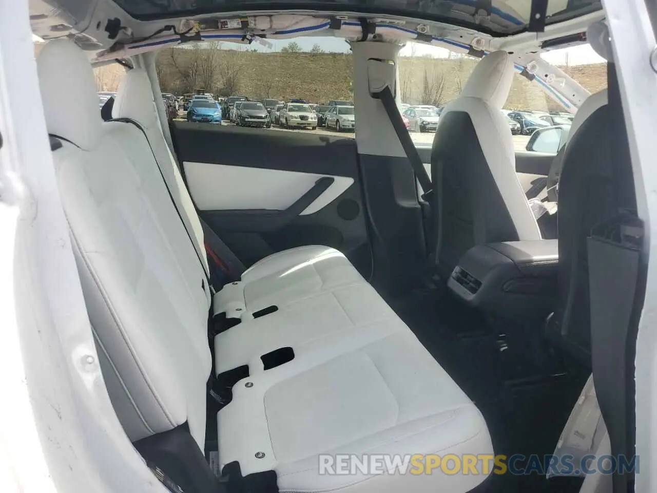 11 fotografías del automóvil dañado 7SAYGDEE0NF436885 TESLA MODEL Y 2022