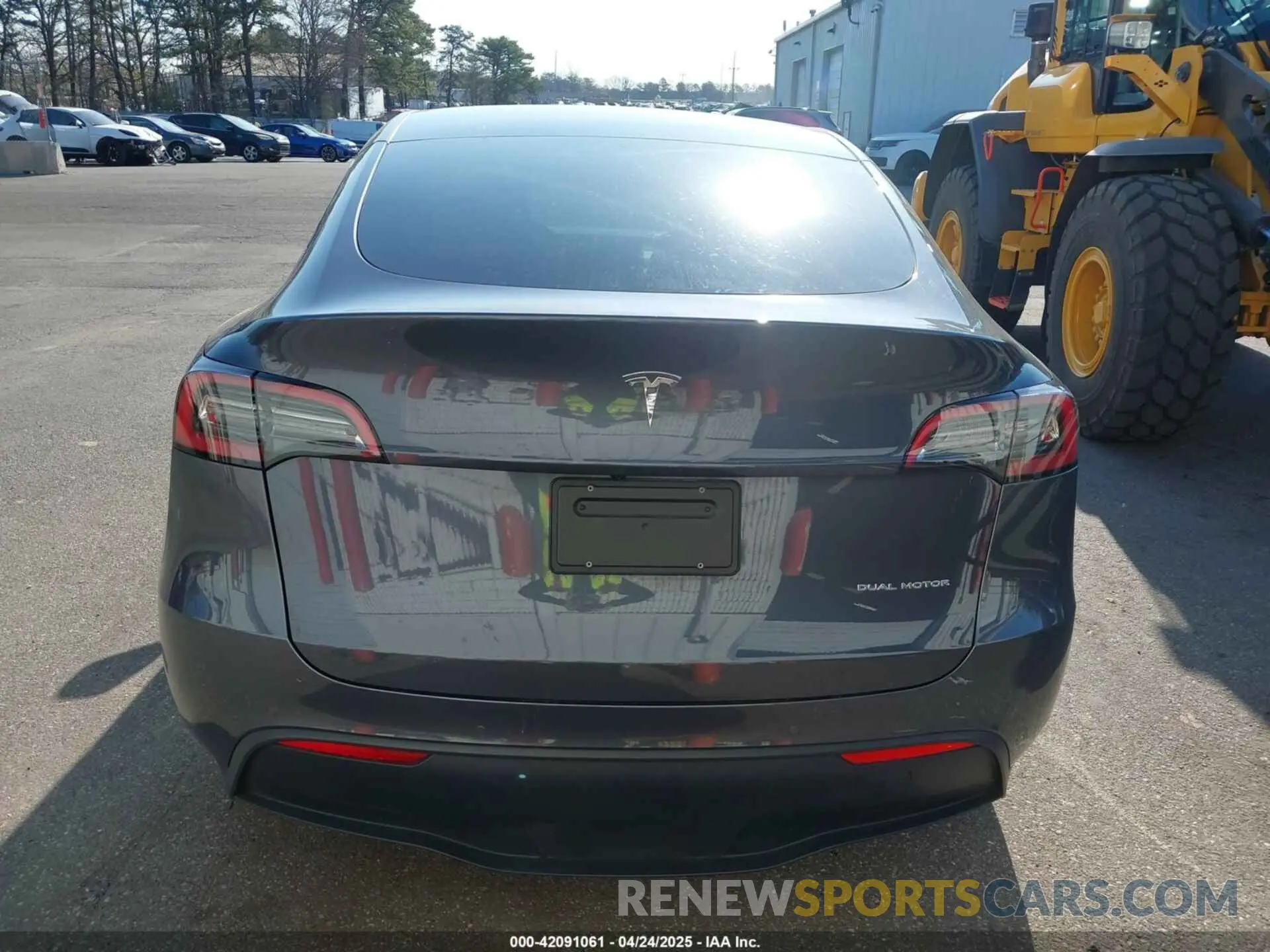 16 fotografías del automóvil dañado 7SAYGDEE0NF563331 TESLA MODEL Y 2022