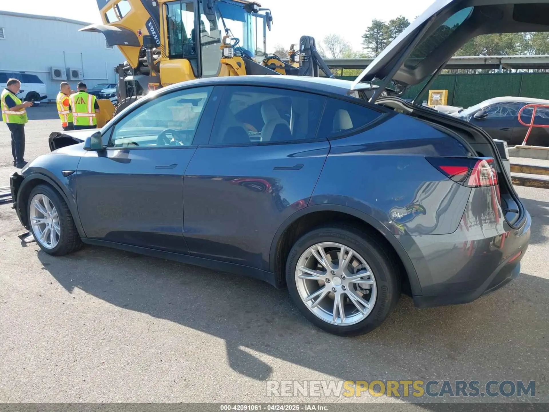 3 fotografías del automóvil dañado 7SAYGDEE0NF563331 TESLA MODEL Y 2022