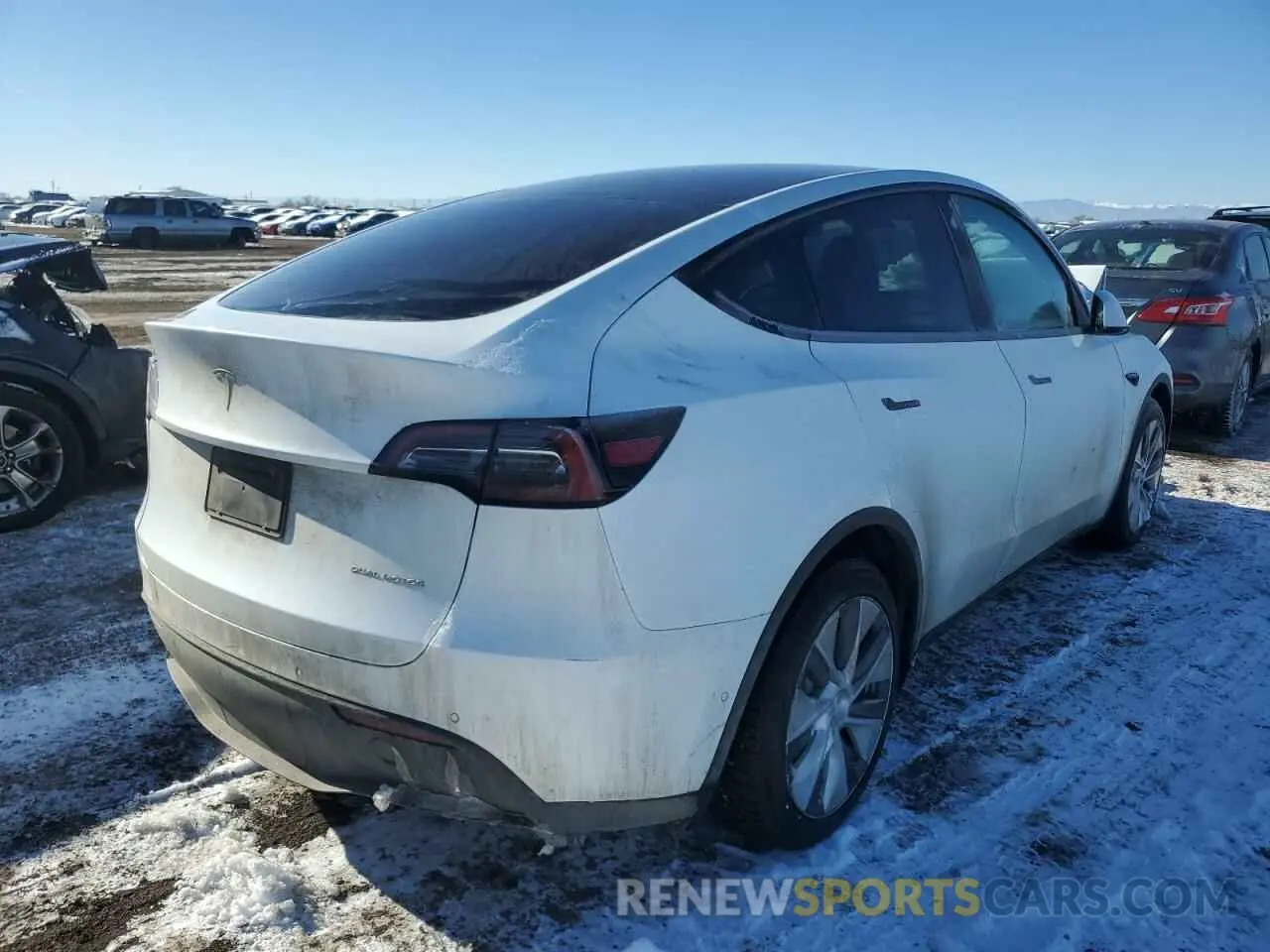3 fotografías del automóvil dañado 7SAYGDEE1NA009664 TESLA MODEL Y 2022