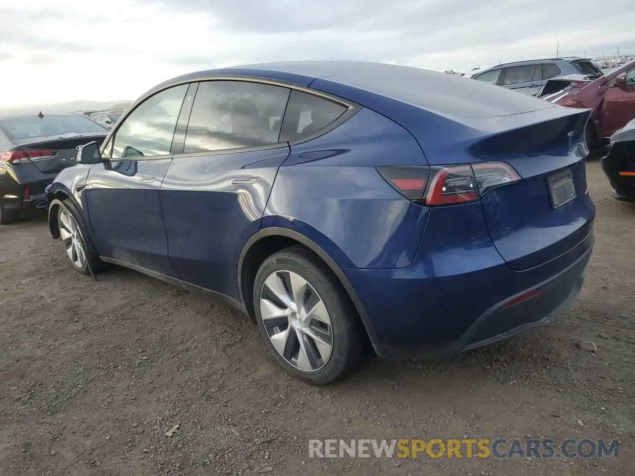 2 fotografías del automóvil dañado 7SAYGDEE1NF442193 TESLA MODEL Y 2022