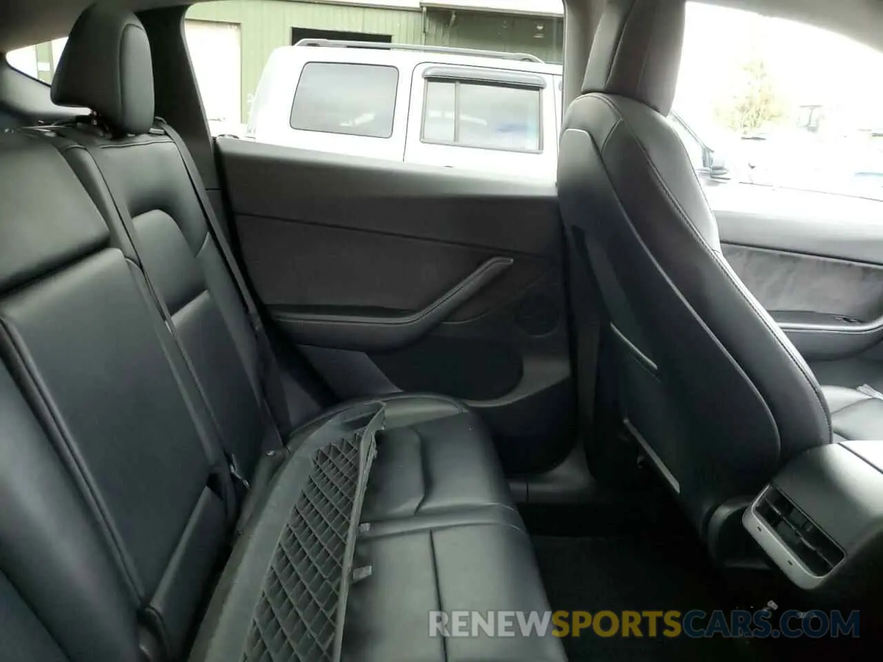 10 fotografías del automóvil dañado 7SAYGDEE1NF443196 TESLA MODEL Y 2022