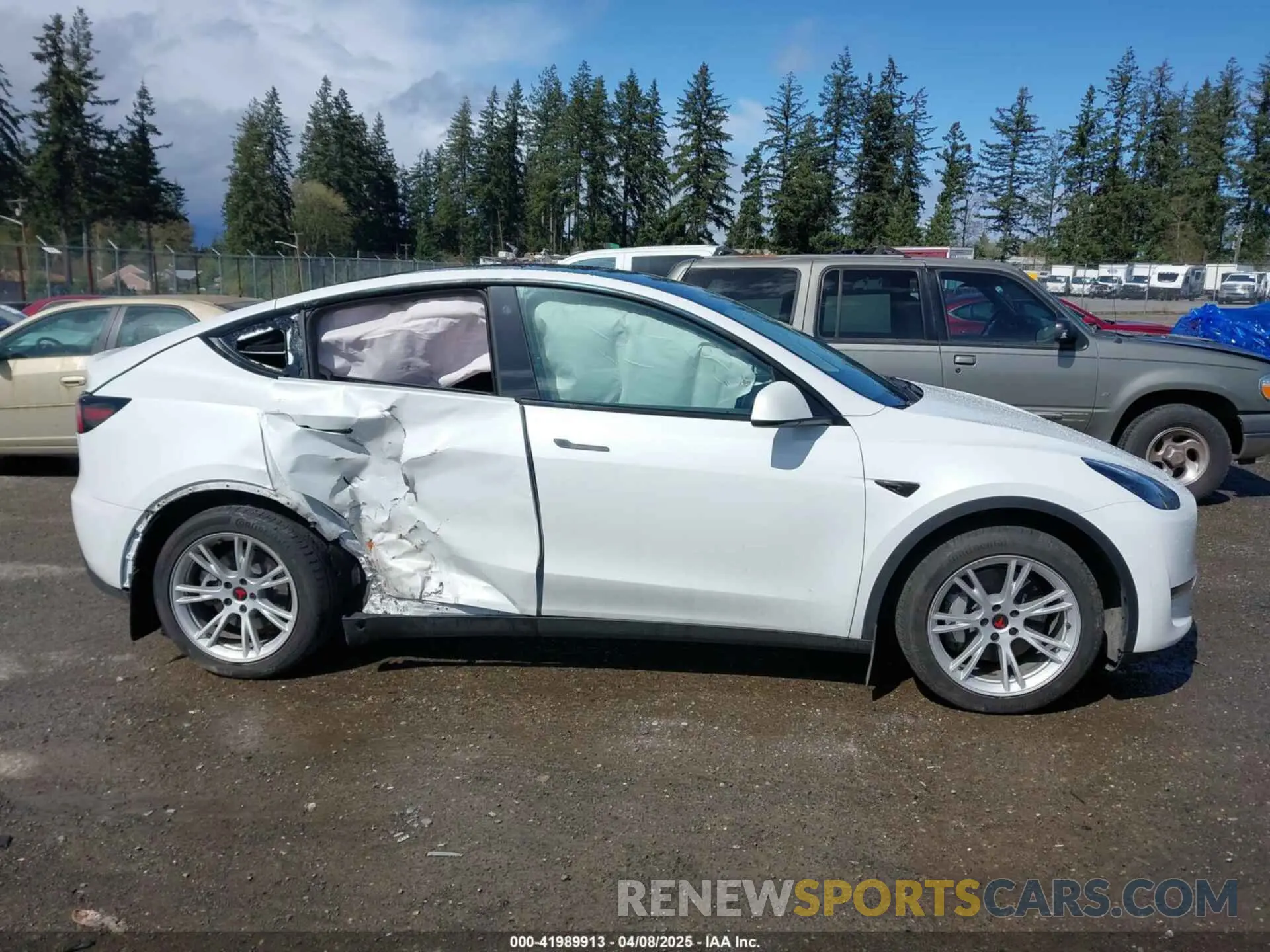 12 fotografías del automóvil dañado 7SAYGDEE2NF443174 TESLA MODEL Y 2022