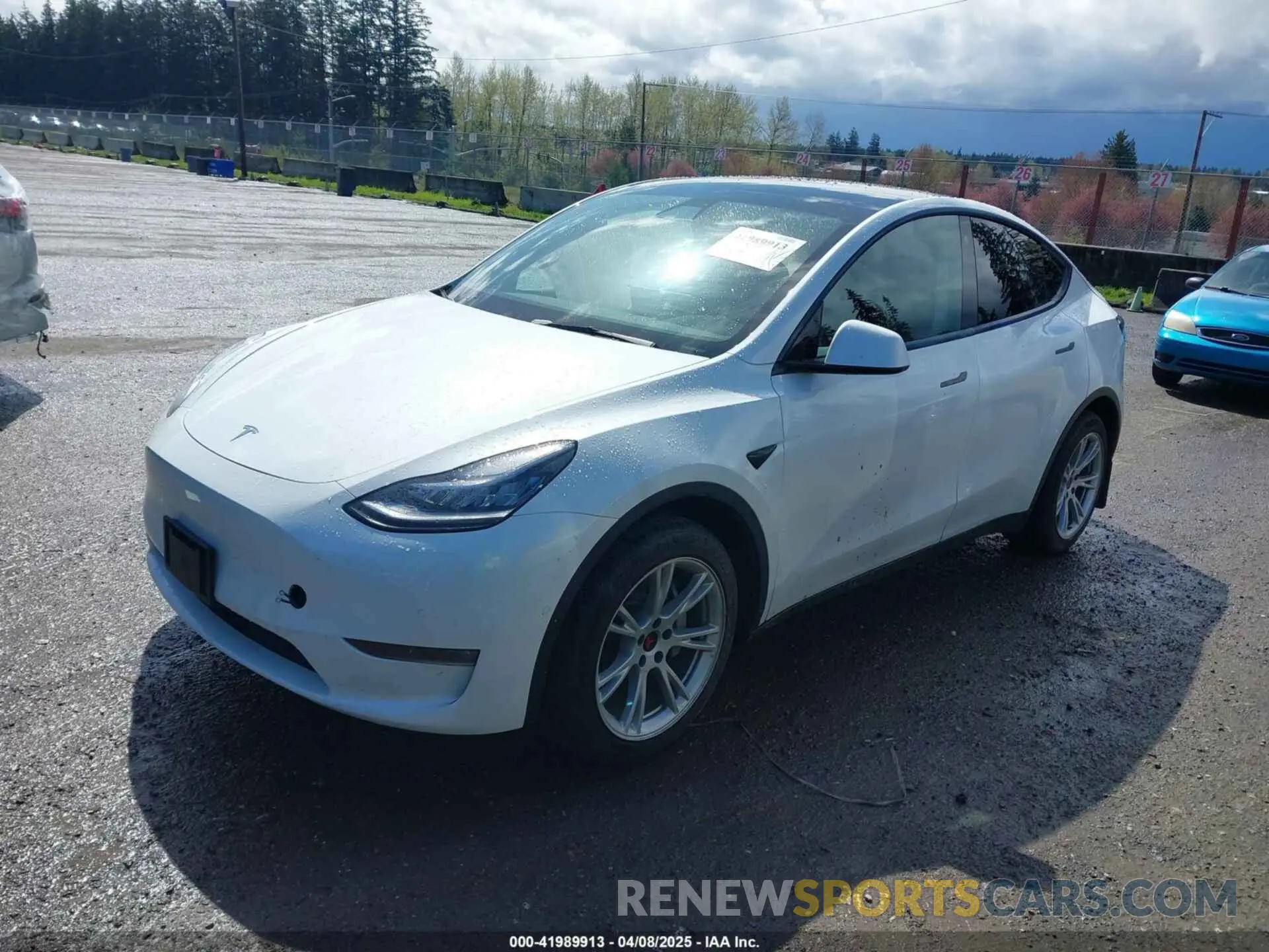 2 fotografías del automóvil dañado 7SAYGDEE2NF443174 TESLA MODEL Y 2022