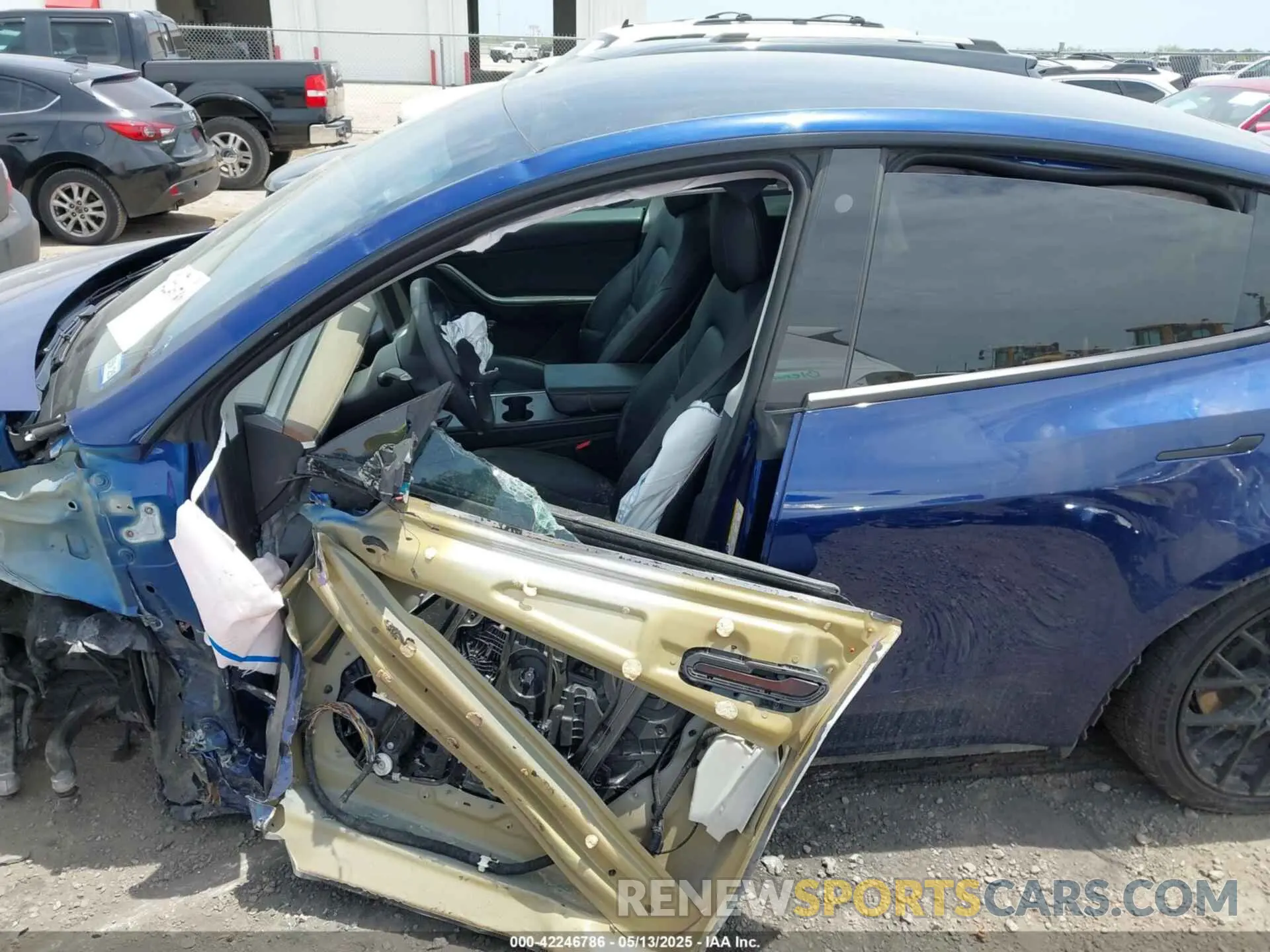 14 fotografías del automóvil dañado 7SAYGDEE2NF480161 TESLA MODEL Y 2022