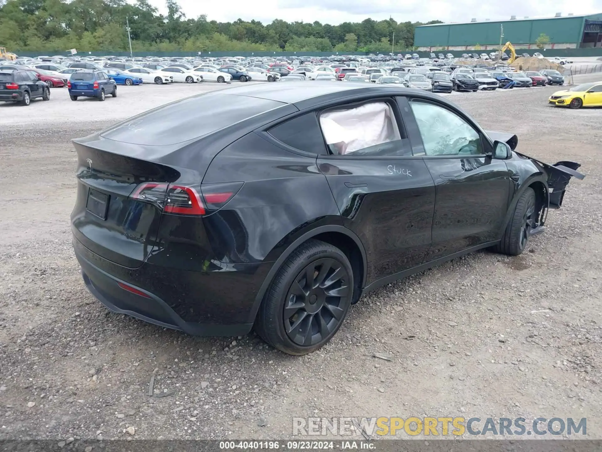 4 fotografías del automóvil dañado 7SAYGDEE2NF481570 TESLA MODEL Y 2022