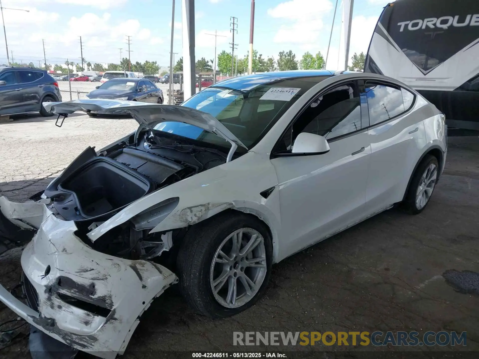 2 fotografías del automóvil dañado 7SAYGDEE2NF509769 TESLA MODEL Y 2022