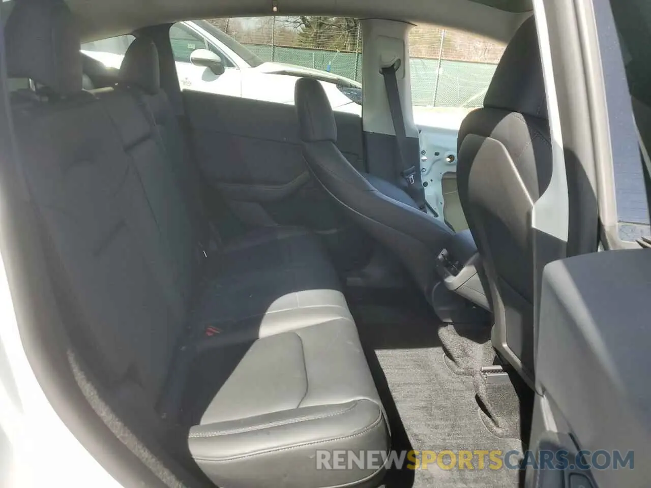 10 fotografías del automóvil dañado 7SAYGDEE3NA009665 TESLA MODEL Y 2022