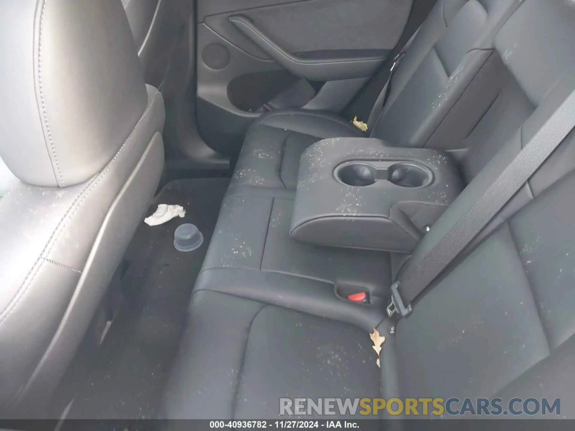 8 fotografías del automóvil dañado 7SAYGDEE3NA018401 TESLA MODEL Y 2022