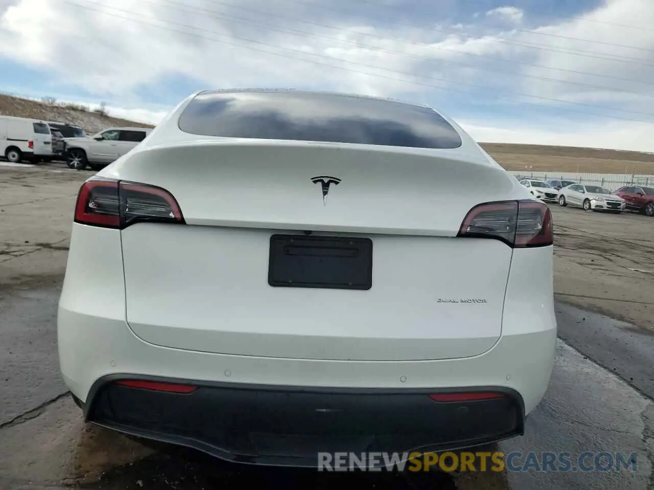 6 fotografías del automóvil dañado 7SAYGDEE3NF310150 TESLA MODEL Y 2022