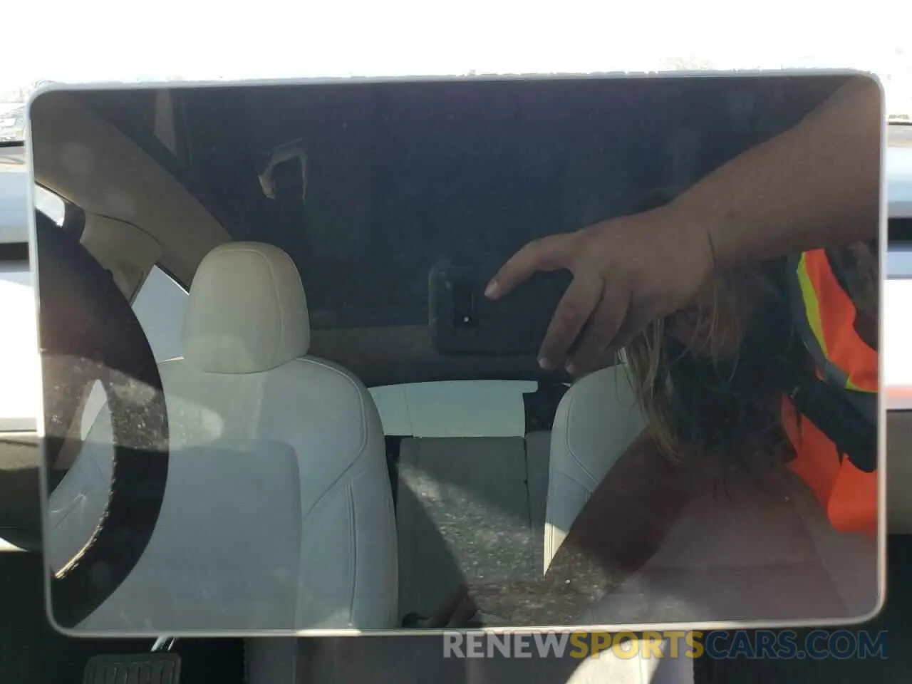 8 fotografías del automóvil dañado 7SAYGDEE3NF312299 TESLA MODEL Y 2022