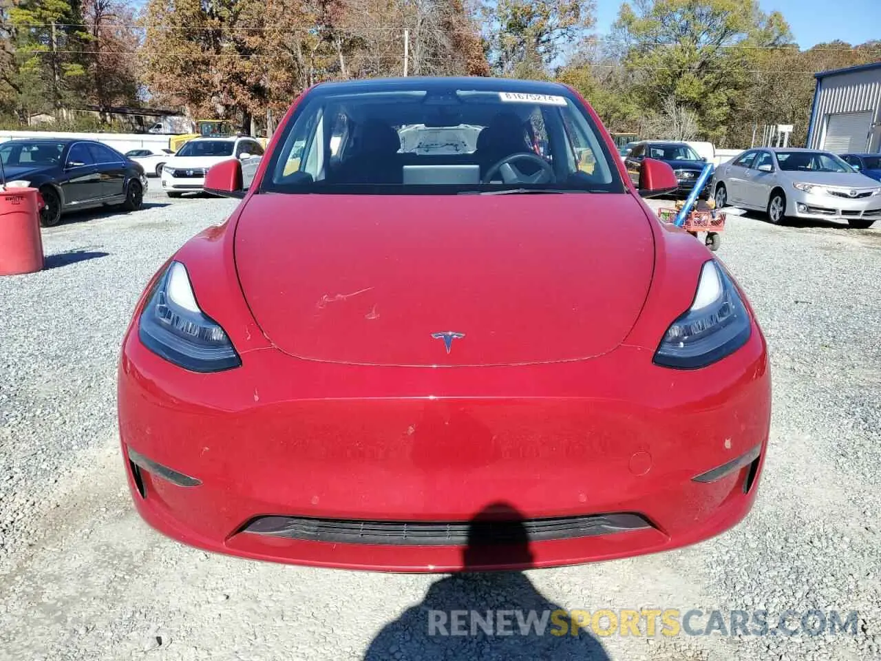 5 fotografías del automóvil dañado 7SAYGDEE3NF321570 TESLA MODEL Y 2022