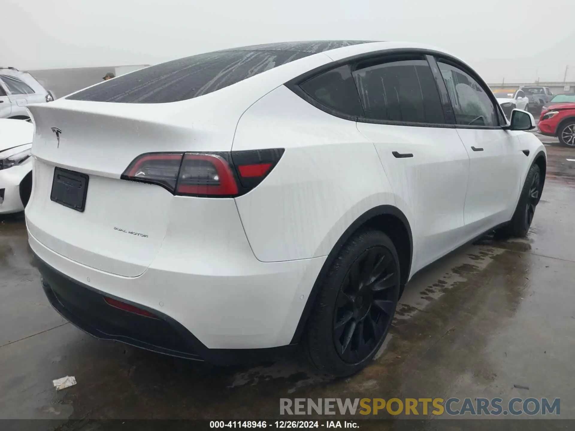 4 fotografías del automóvil dañado 7SAYGDEE3NF322122 TESLA MODEL Y 2022