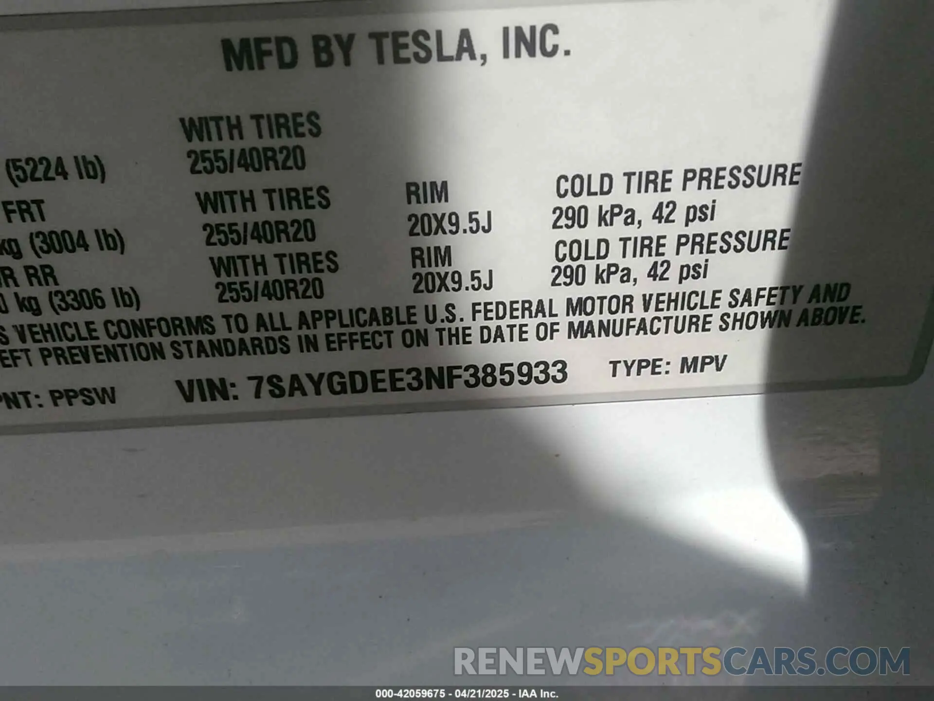 9 fotografías del automóvil dañado 7SAYGDEE3NF385933 TESLA MODEL Y 2022