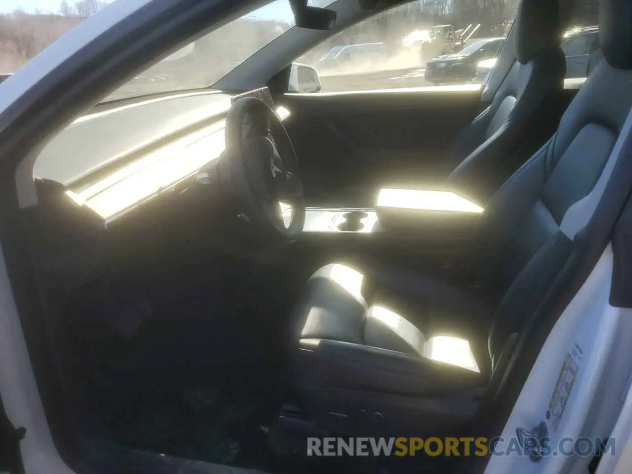 7 fotografías del automóvil dañado 7SAYGDEE3NF385950 TESLA MODEL Y 2022