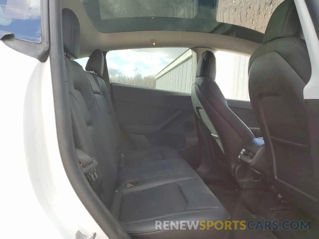 10 fotografías del automóvil dañado 7SAYGDEE3NF418039 TESLA MODEL Y 2022