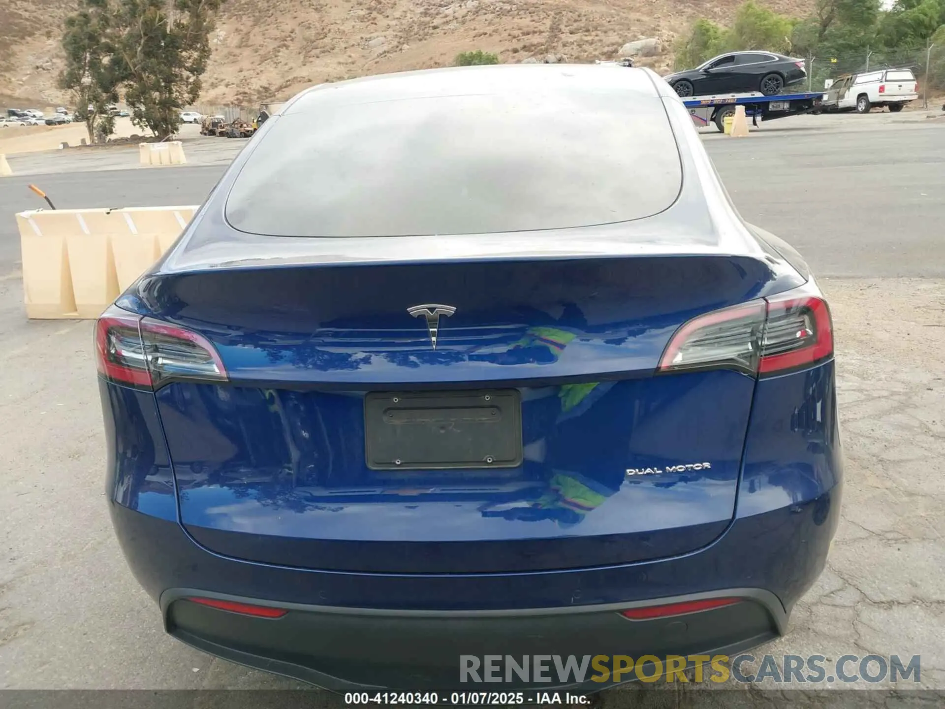 17 fotografías del automóvil dañado 7SAYGDEE3NF419031 TESLA MODEL Y 2022