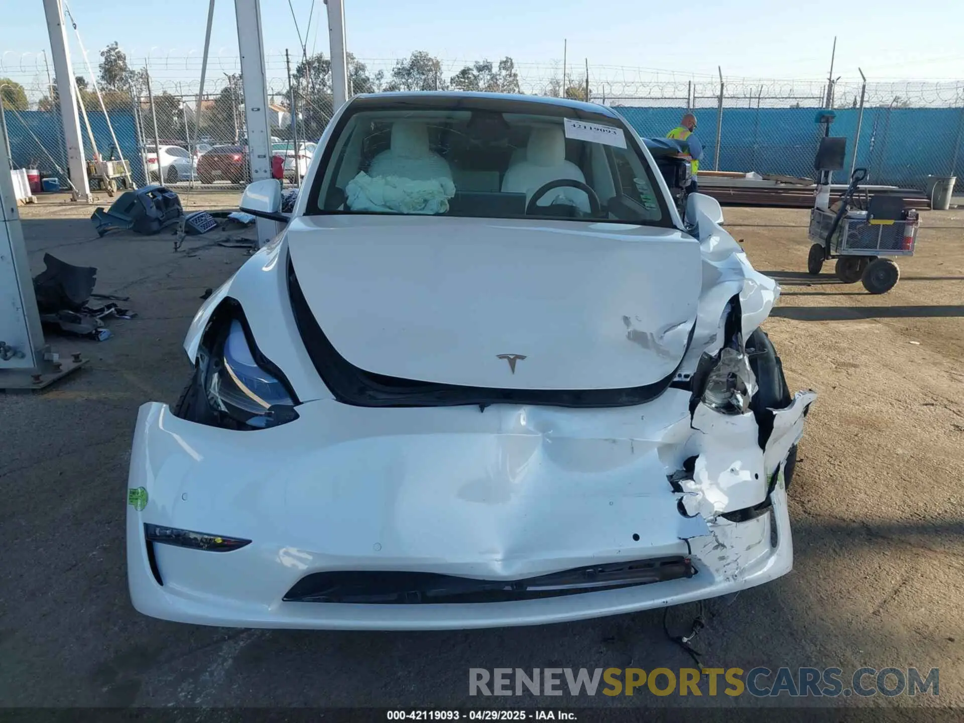 11 fotografías del automóvil dañado 7SAYGDEE3NF426030 TESLA MODEL Y 2022