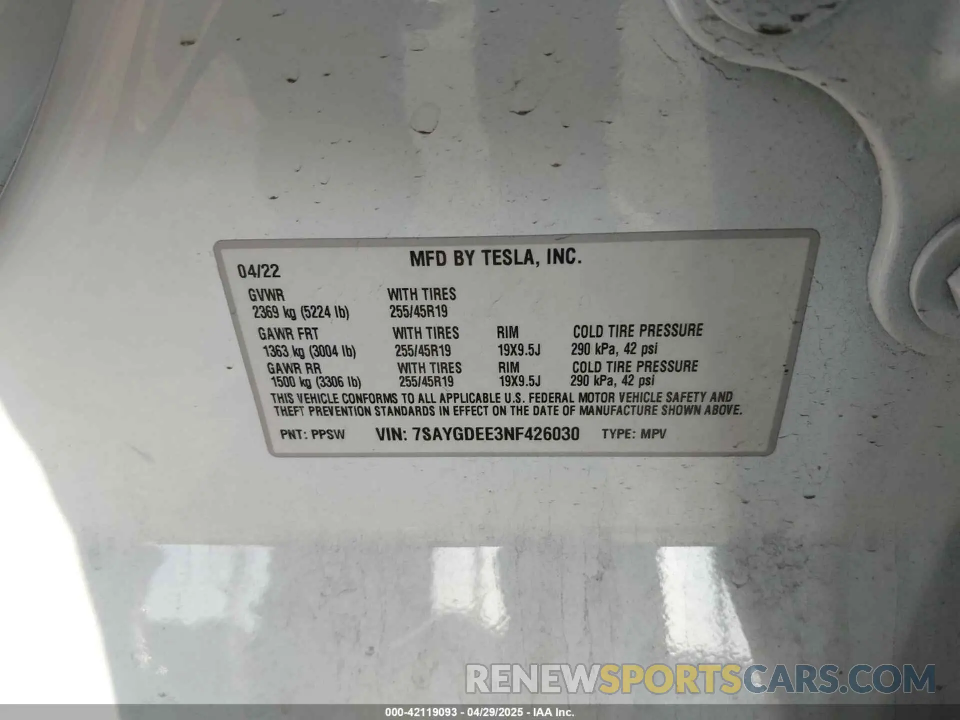 9 fotografías del automóvil dañado 7SAYGDEE3NF426030 TESLA MODEL Y 2022