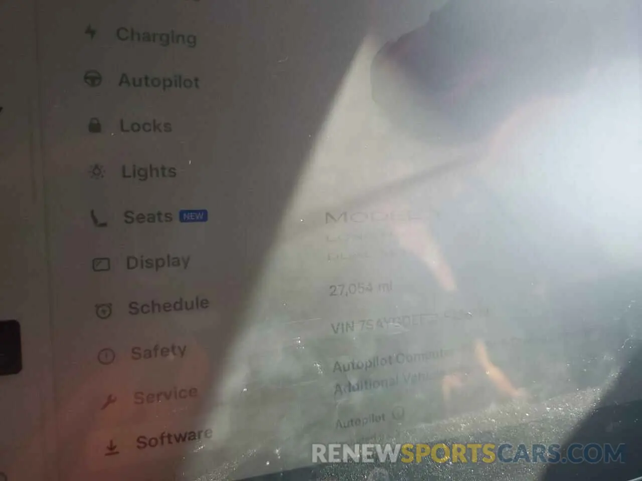 9 fotografías del automóvil dañado 7SAYGDEE3NF436119 TESLA MODEL Y 2022